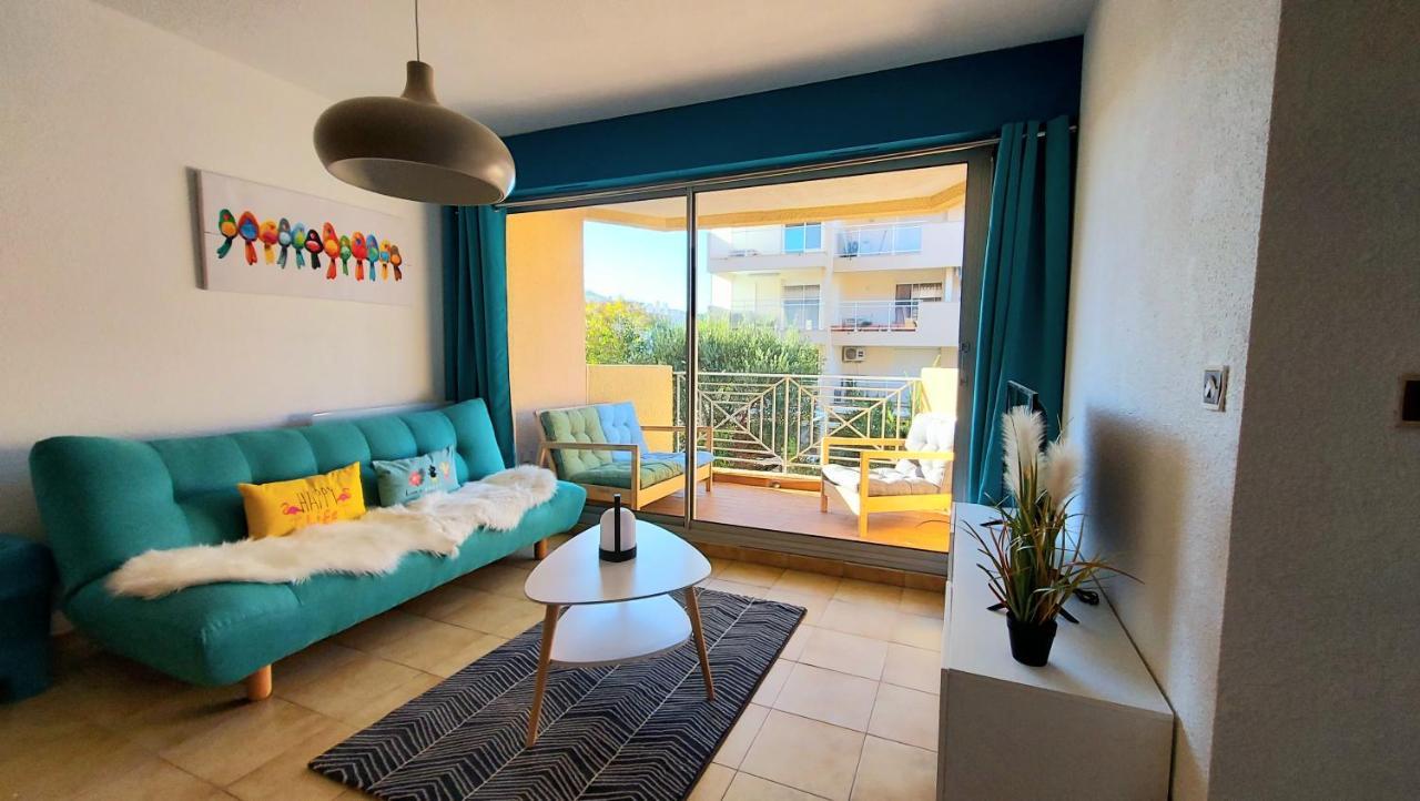 Appartement 2 Chambres, A 100M De La Plage, 7 Nuits Minimum Haute Saison, 2 Nuits Minimum Basse Saison Sainte-Maxime Exterior foto